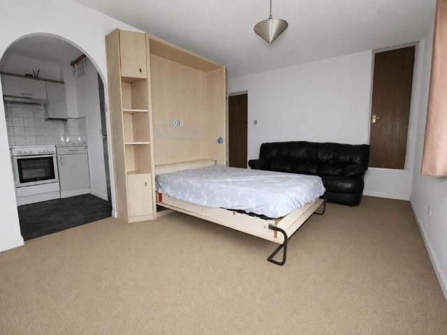 Studio for rent in Greater London