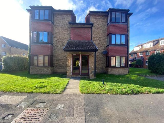 Flat for rent in Slough