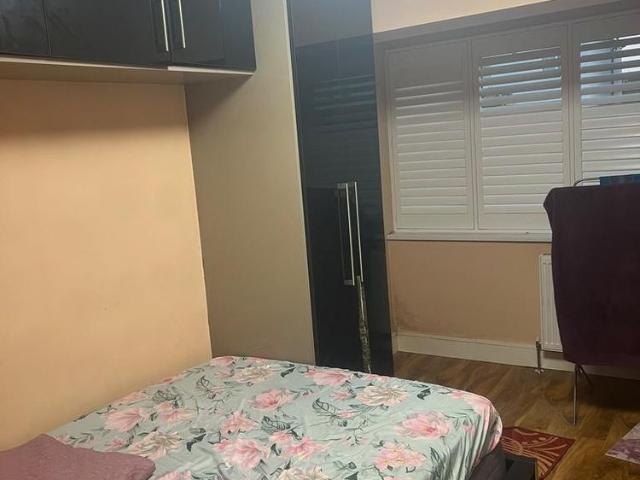Studio for rent in Lane, Greater London