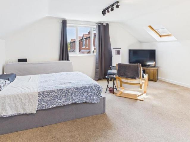 Studio for rent in Tiddington, Alderminster