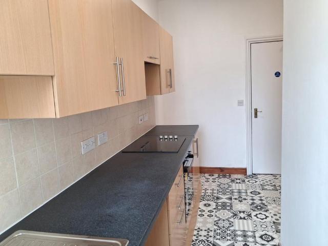 Studio for rent in Wrexham, Wales