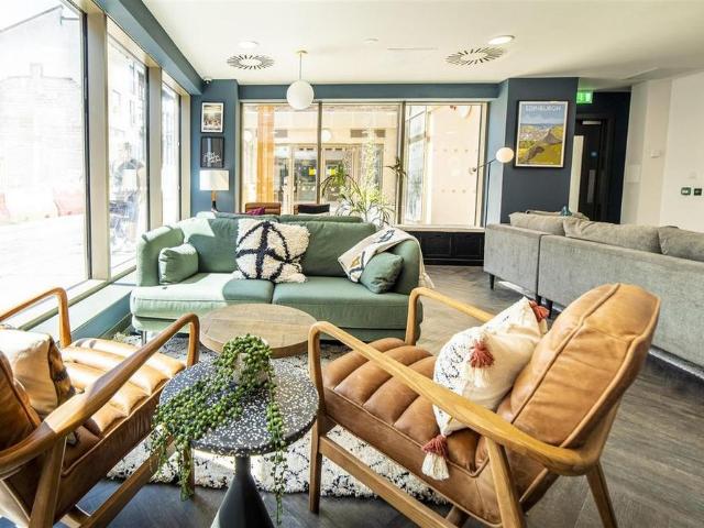 Studio for rent in Old Town, Scotland
