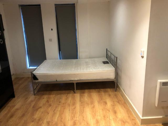 Studio for rent in Canning / Georgian Quarter, Calderstones