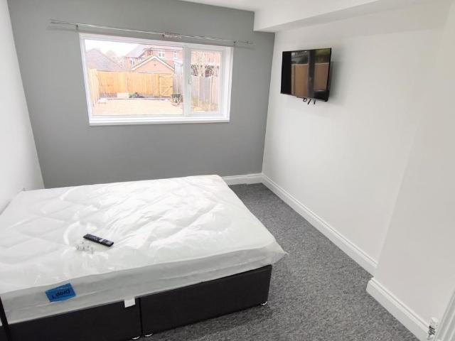 Room for rent in Poundbury, Fordington