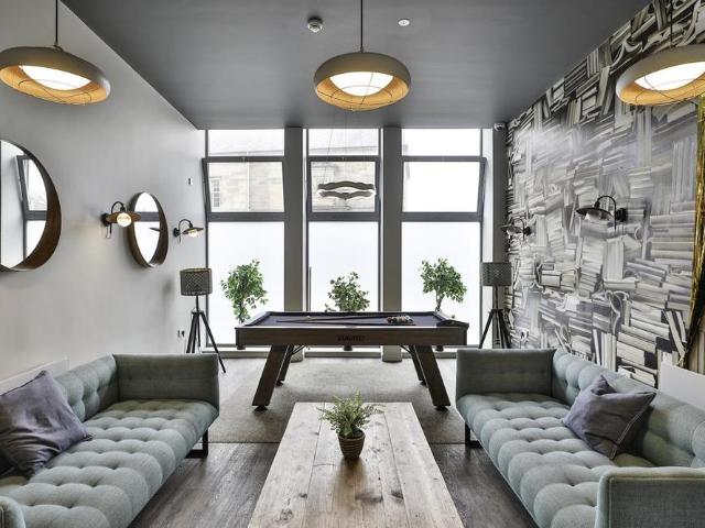 Studio for rent in Southside, Scotland