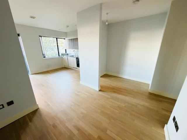 Studio for rent in Elmdon, West Midlands