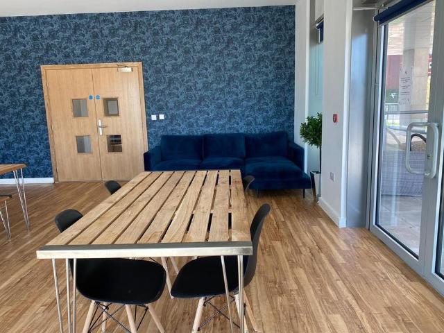 Studio for rent in Salford Quays, Salford