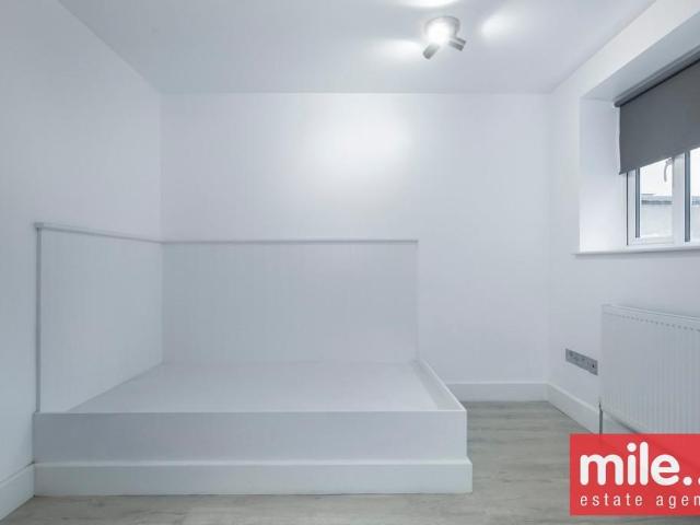 Flat for rent in Colindale, Greater London