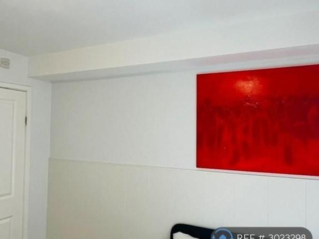 Studio for rent in London Borough of Hammersmith and Fulham, Greater London