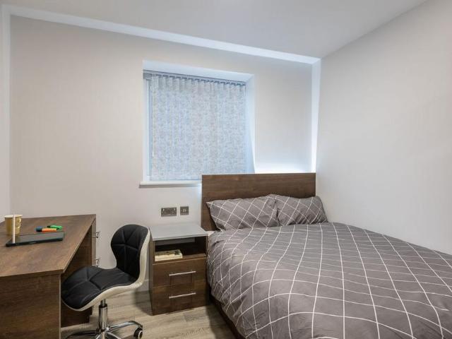 Studio for rent in Park Lane Shopping Village, Sunderland
