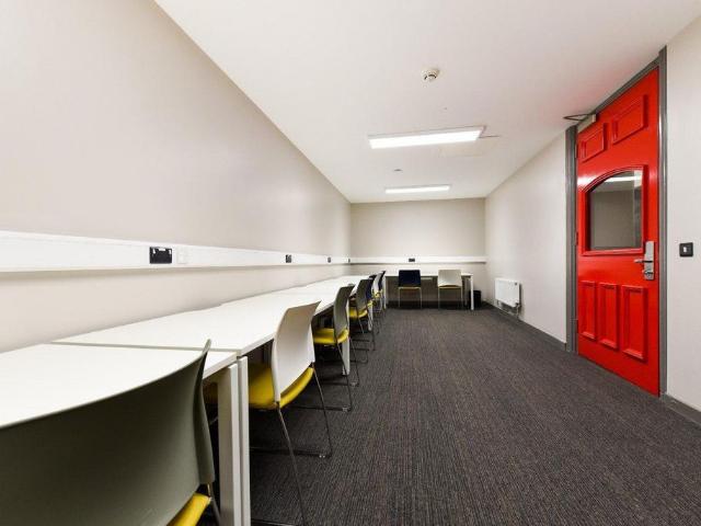 Flat for rent in Sandy Row, Northern Ireland