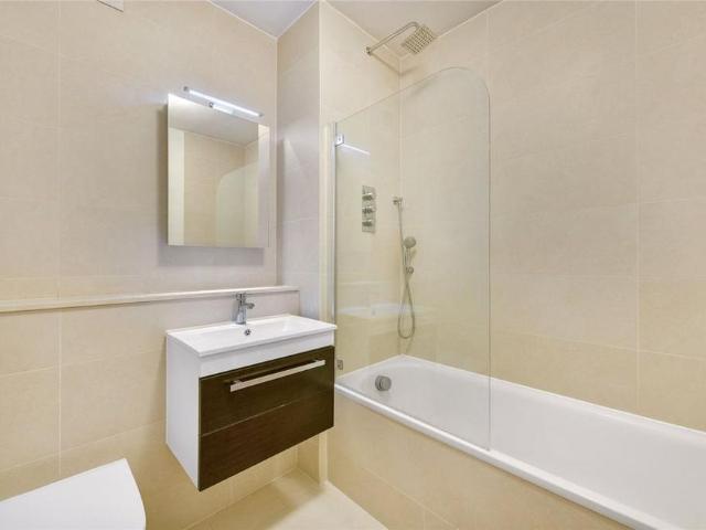 Studio for rent in Westminster, Greater London