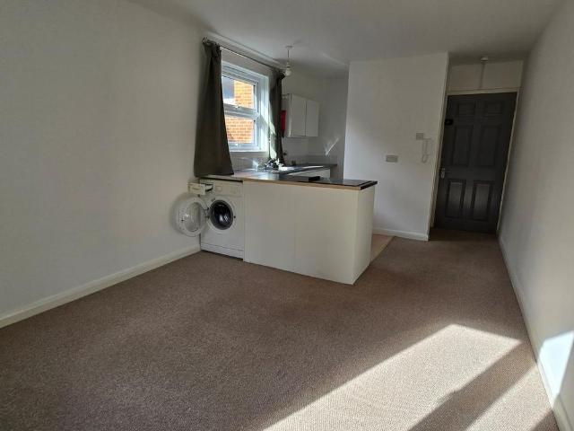 Studio for rent in Fulflood, Hampshire