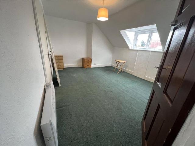 Studio for rent in West Midlands