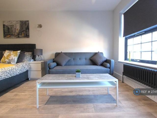 Studio for rent in Spring Park, Isle Of Man