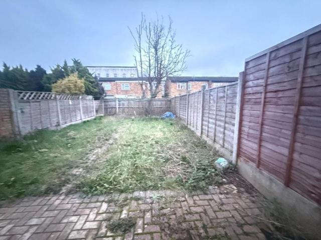 Studio for rent in Cowley, Greater London