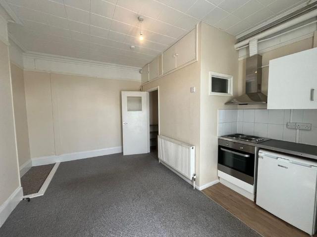 Studio for rent in Midway, Kent