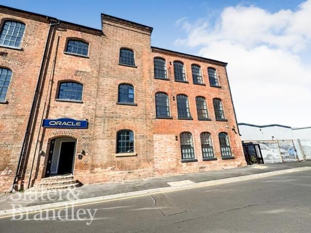 Studio for rent in St Ann's, Haddon