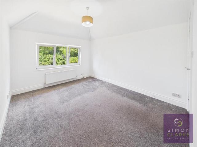Flat for rent in Golders Green, Greater London