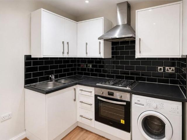 Studio for rent in Midway, Kent