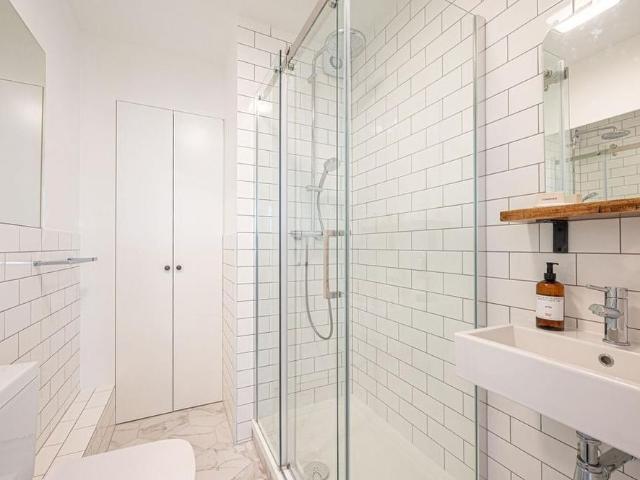 Studio for rent in West Hampstead, Greater London