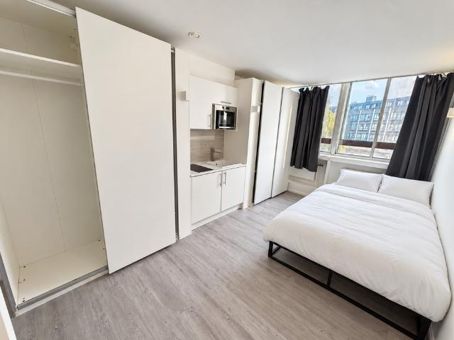 Studio for rent in Greenhill, Greater London