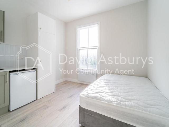 Flat for rent in Holloway, Greater London