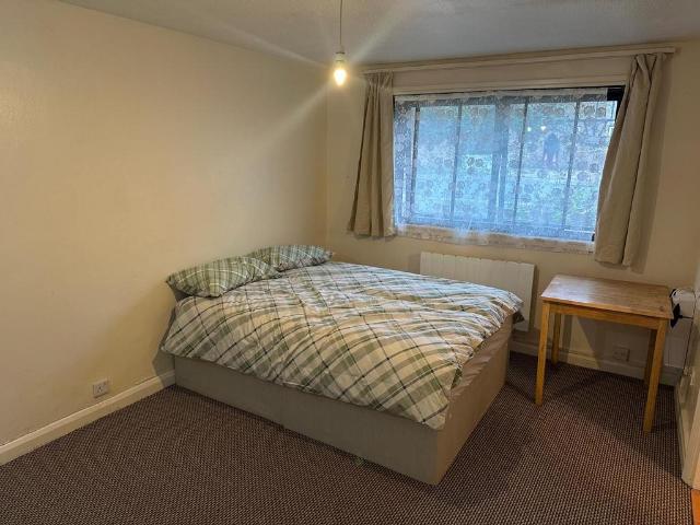 Flat for rent in Harmondsworth, Isle Of Man
