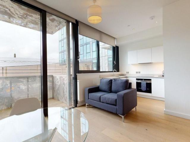 Flat for rent in Archway, Greater London