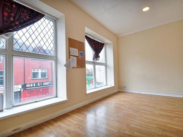 Studio for rent in Victoria, Newport