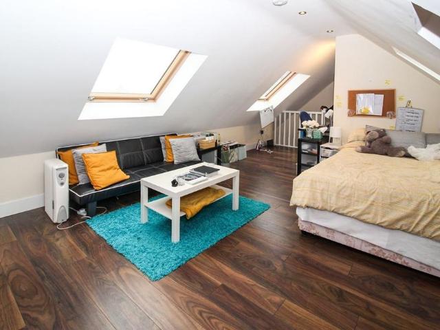 Studio for rent in Green Close, Warwickshire
