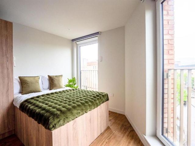 Studio for rent in City Centre, Scotland