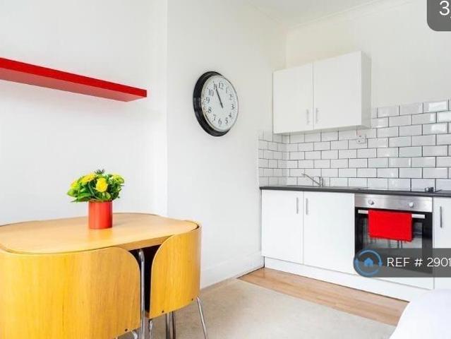 Flat for rent in Belsize Park, Isle Of Man