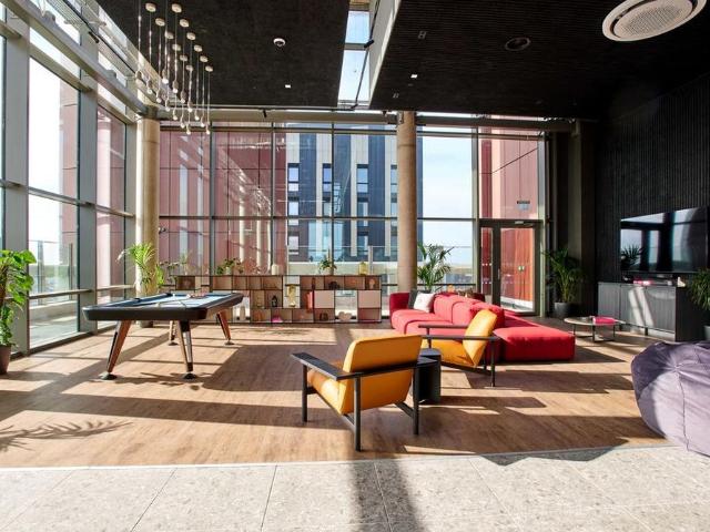 Studio for rent in Castle Quarter, Falcon Lodge