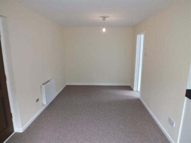 Studio for rent in Davington, Swale