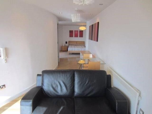 Studio for rent in Bensham, Tyne And Wear