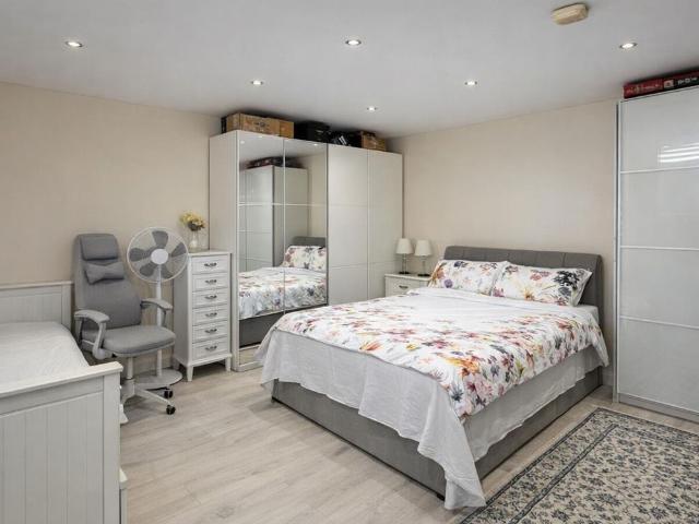 Studio for rent in London Borough of Ealing, Greater London