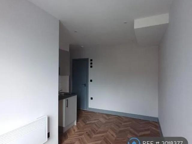 Room for rent in London Borough of Enfield, Greater London