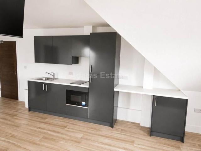 Studio for rent in Whitley, Reading