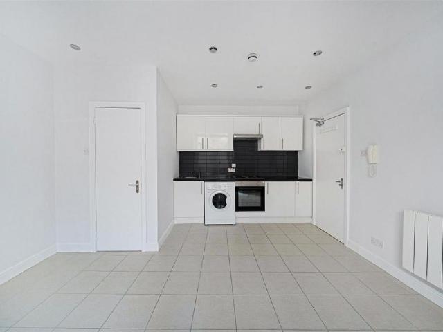 Studio for rent in Paddington, Greater London