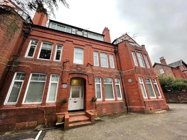 Flat for rent in Trafford Park, Greater Manchester