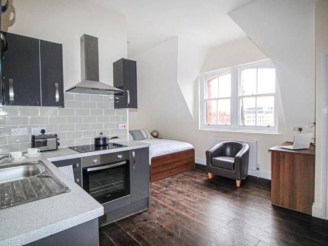 Flat for rent in Woodhouse, West Yorkshire
