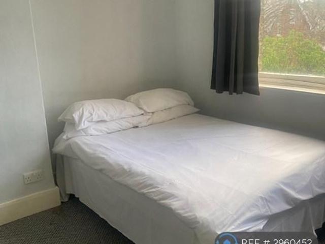 Studio for rent in Charlotteville, Westborough