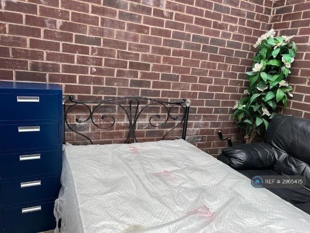Studio for rent in City Centre, Georgia
