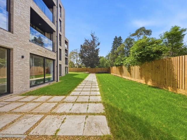 Flat for rent in Wealdstone, Greater London