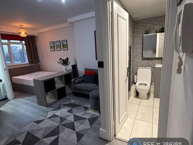 Studio for rent in St. John's Wood, Greater London