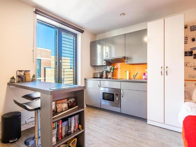 Flat for rent in City Centre, South Yorkshire