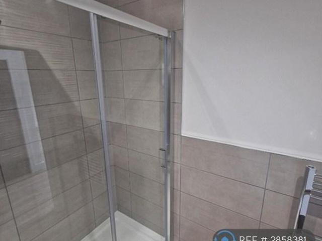 Flat for rent in Gorse Hill, Trafford Park