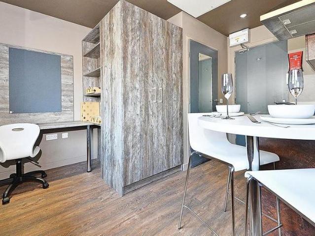 Studio for rent in City Centre, Scotland