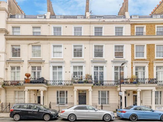 Flat for rent in Paddington, Greater London